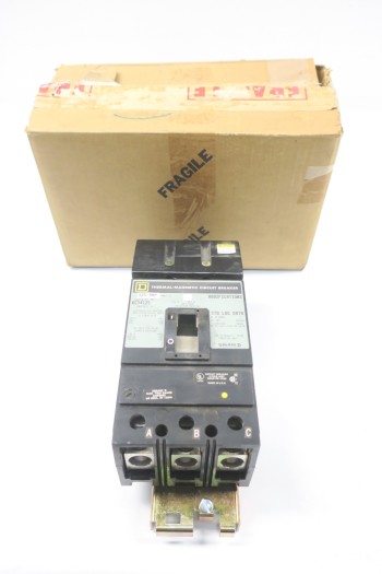 NEW SQUARE D KC34125 125A 3P MOLDED CASE CIRCUIT BREAKER 480V-AC SER 2