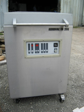 AUDIONVAC VACUUM PACKAGING MACHINE