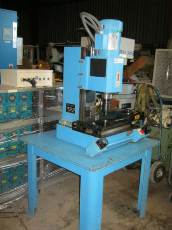 VSI SPINNOMATIC ORBITAL RIVETER