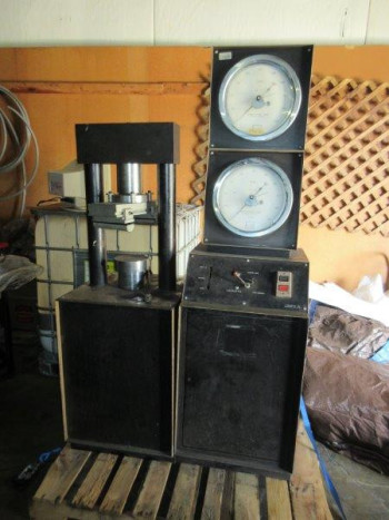 SOILTEST CONCRETE SAMPLE STRENGTH TESTER