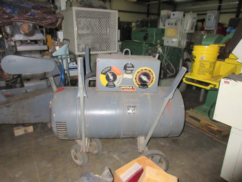 LINCOLN ARC WELDER SAE 300