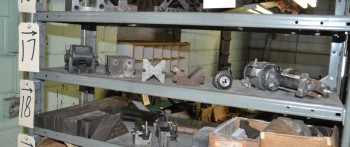 Lot-(2) Small Machine Vises, (2) V-Blocks, (1) Drill Chuck and (1)