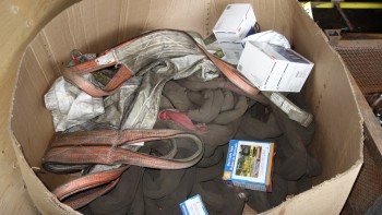 LOT OF ASSORTED SAFETY EQUIPMENT, OIL ABSORBANT SNAKES, SLINGS, MASKS, 3M