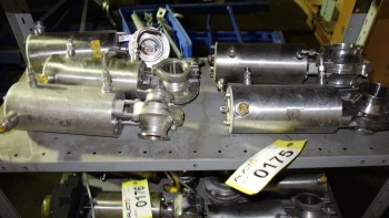 LOT OF ASSORTED STAINLESS SANITARY BUTTERFLY VALVES, LADISH