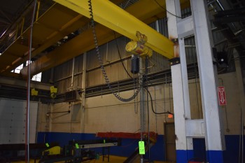 1/2 Ton C&M Powered Hoist w/ Pendant Control