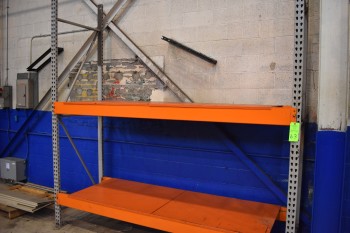 Section of 3\'x9\' Metal Pallet Rack