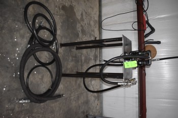 ARO Pnuematic Pump w/Table & Hose