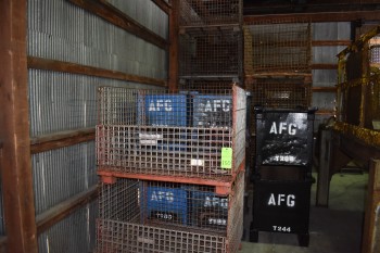Steel mesch drop side metal totes, 12,