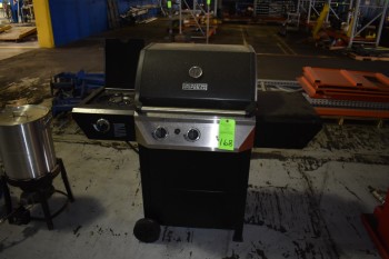 Masterforge Propane BBQ Grill w/side burner & Tank, Deep Fryer w/ LP Tank