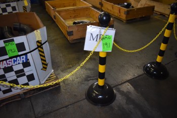 Portable Safety Pedistals w/ Chain