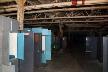 25 medal lockers, 20 wood lockers, misc. roller rack, basket of guard rail.