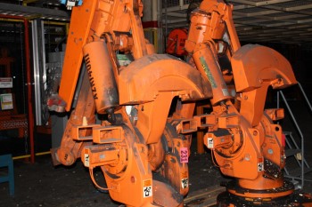 ABB robot free standing