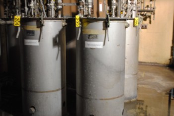 Binks Stainless Steel Mix Tank