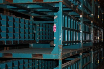 12 Material racks