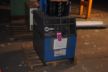 Miller Deltaweld 300 Welder