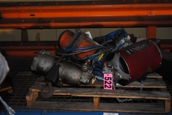 Air Balancers and Assorte Hoists Qty 5