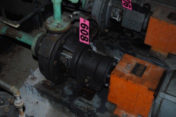 Gusher Pump