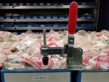 Vertical Toggle Clamp 100-19, Lot of 20