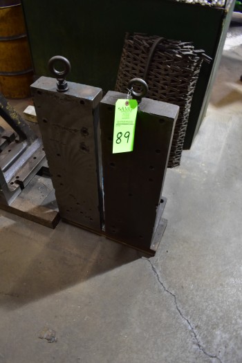 (2) Steel Angle Plates, 30\