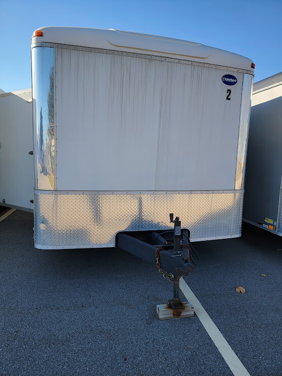 2016 UNITED EXPRESS TRAILER UTL-8-8.524R 30' Enclosed Utility Trailer ...
