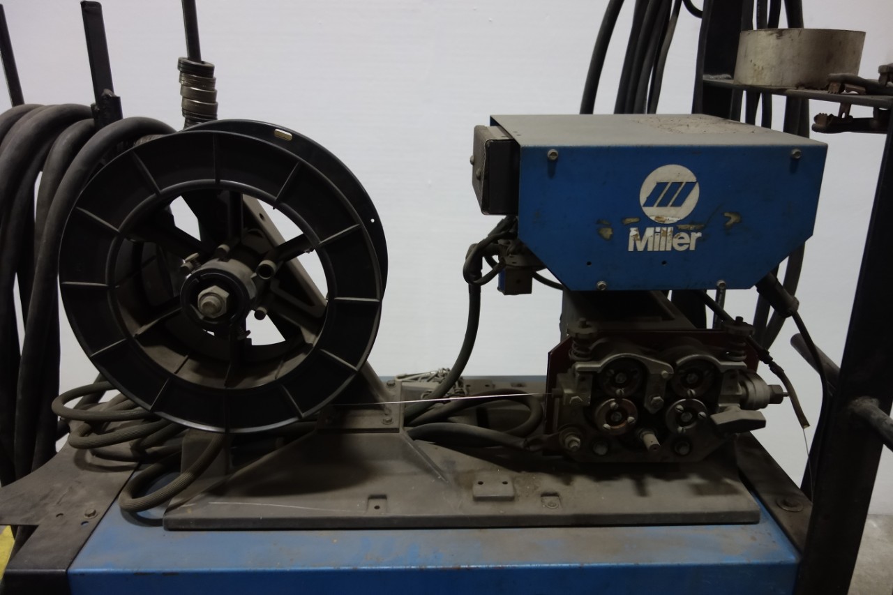 MILLER CP300 ARC WELDER WITH WIRE FEEDER