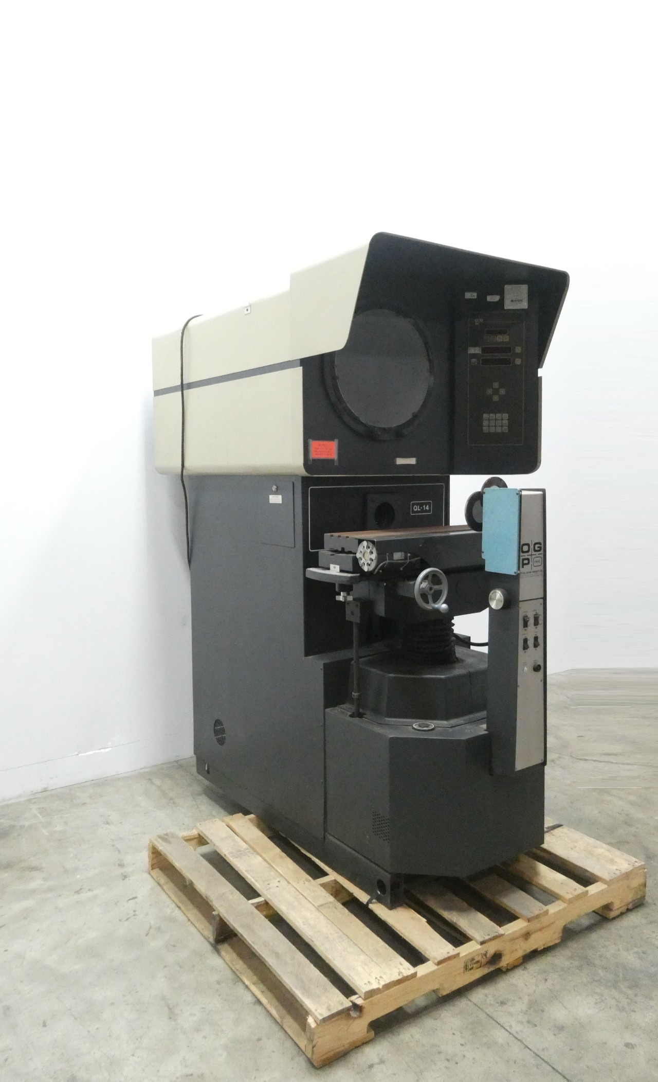 OPTICAL GAGING PRODUCTS QL14 OPTICAL COMPARATOR TEST EQUIPMENT