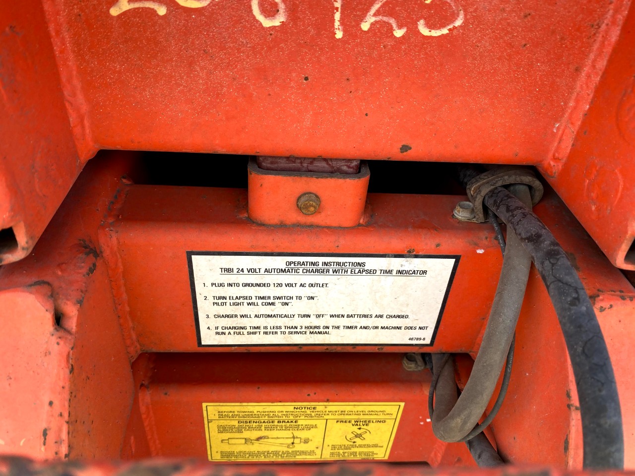 FOURS Wildcat 154cm (旧surge) Amazon.com: DVPARTS Gas Spring 400472A1 400473A1 248069A1