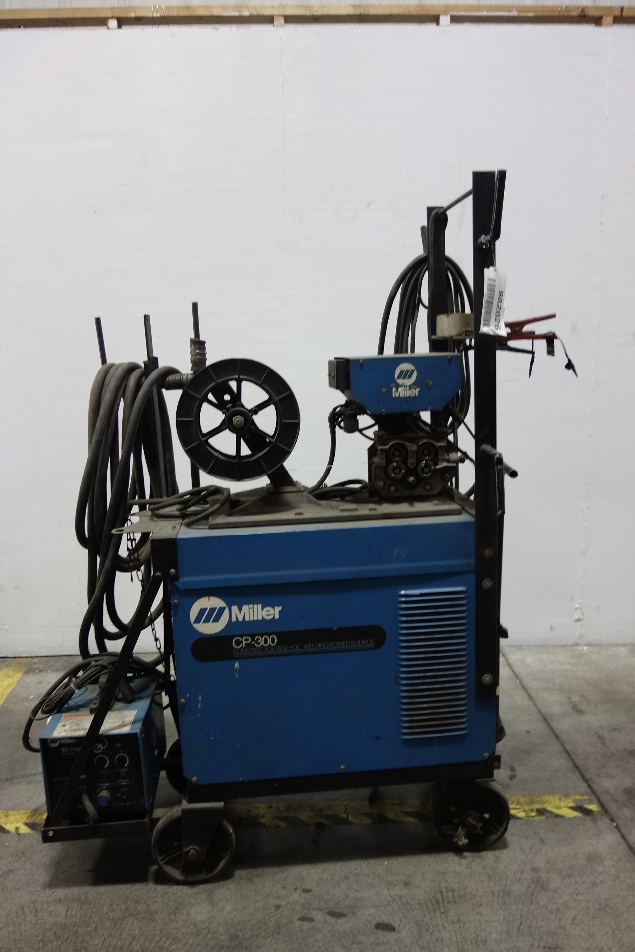 MILLER CP300 ARC WELDER WITH WIRE FEEDER