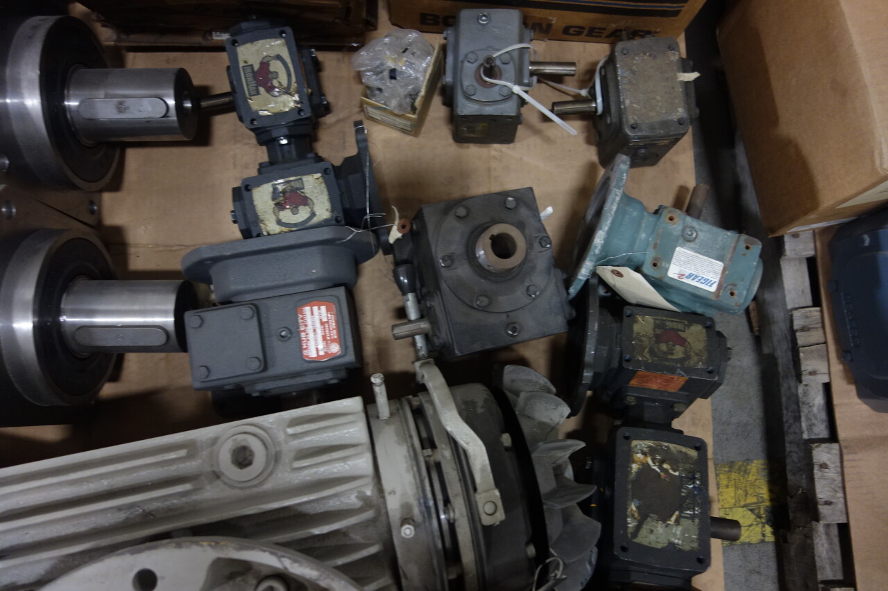2 PALLETS OF ASSORTED GEAR REDUCERS PARTS AND ACCESSORIES