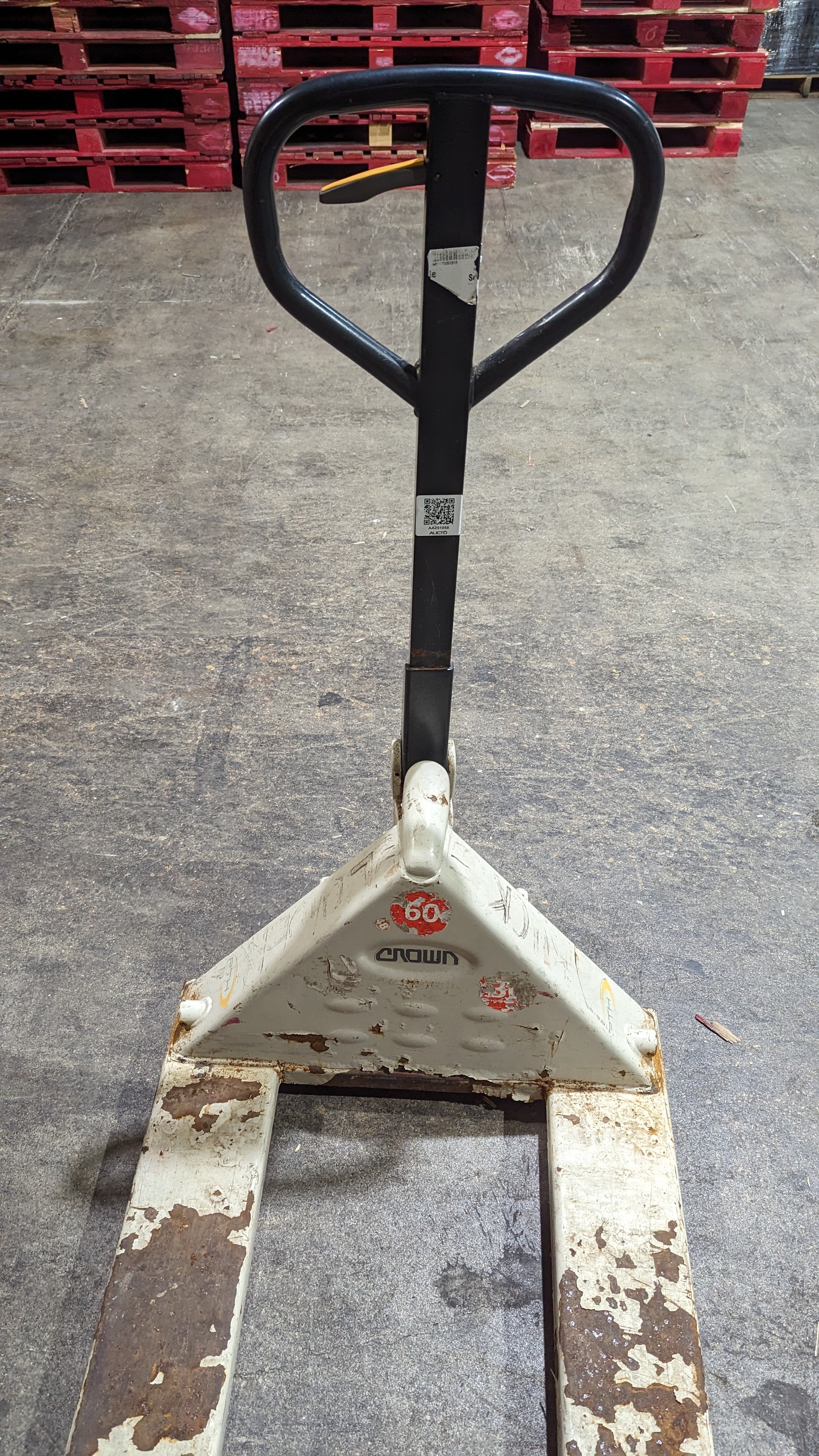 Crown PTH50 5000 lb Pallet Jack