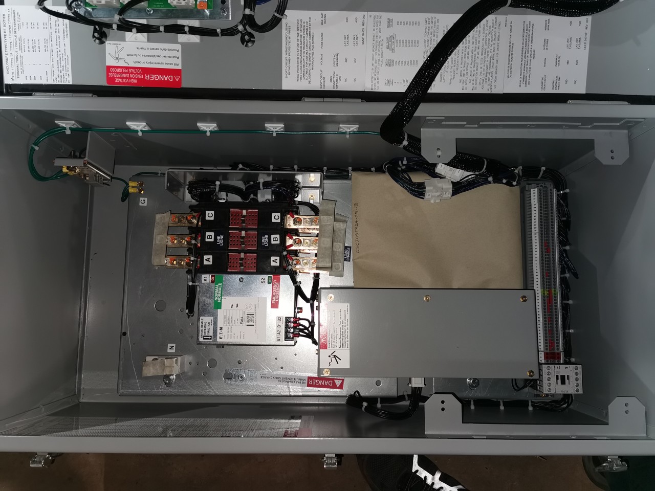 NEW Eaton Automatic Transfer Switch