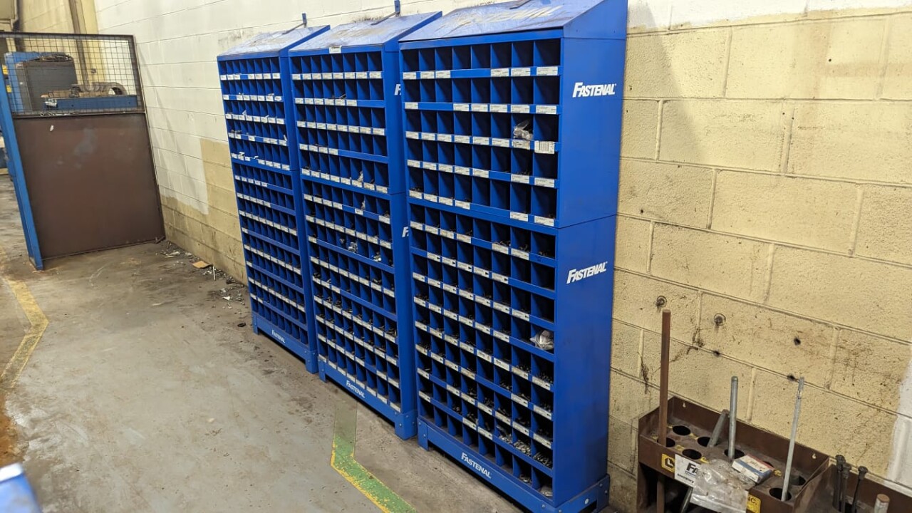 ASSORTED FASTENAL PIGEON HOLE & BIN ORGANIZERS WITH BOLTS