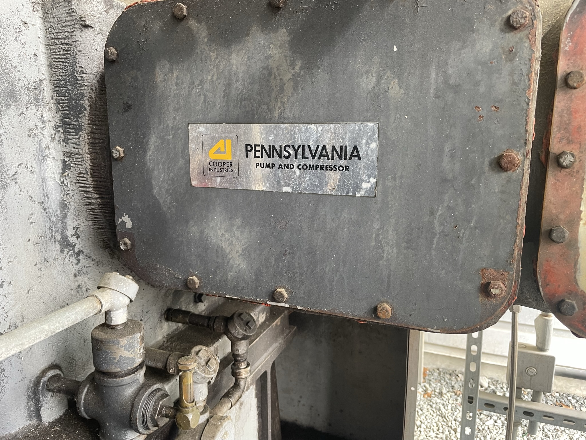 QTY 2 1970 AirXChangers Inc BoilOff Gas Compressors and FinFan Cooler