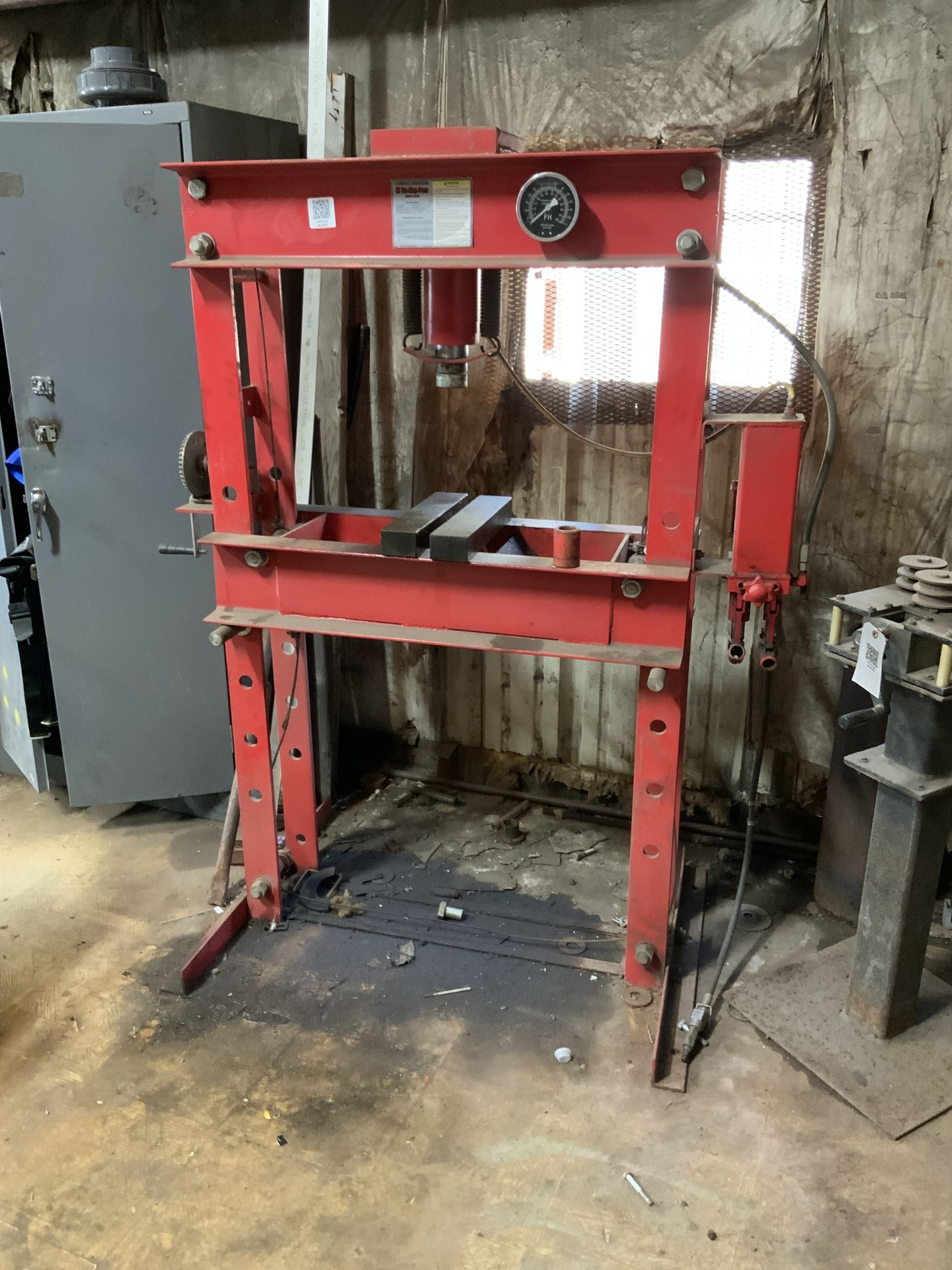 CENTRAL HYDRAULICS 96188 PRESS